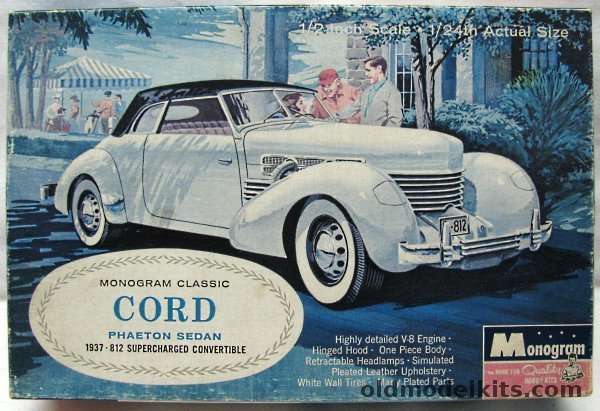 Monogram 1/24 1937 Cord 812 SC Convertible, PC130-300 plastic model kit